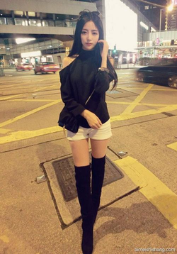 男生和女生一起打扑克下载入口